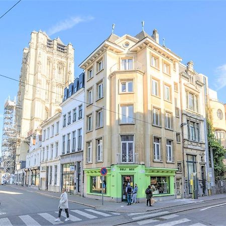 The Lily Lodge In The Heart Of Antwerp Exterior photo